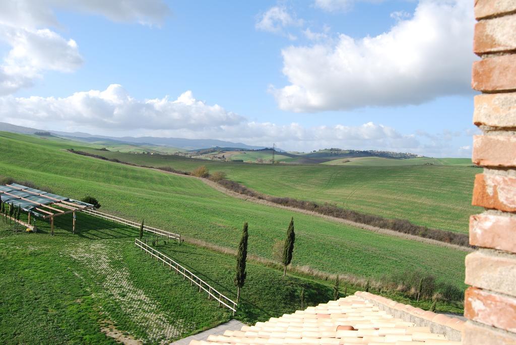 Agriturismo Ragoncino Lajatico Ngoại thất bức ảnh