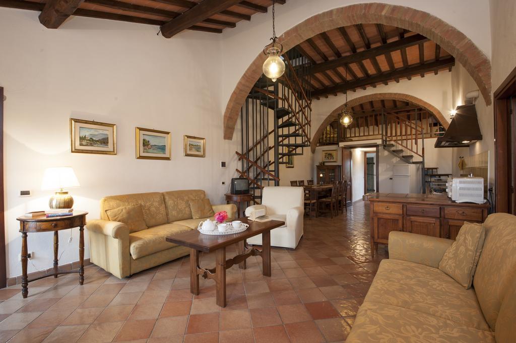 Agriturismo Ragoncino Lajatico Phòng bức ảnh