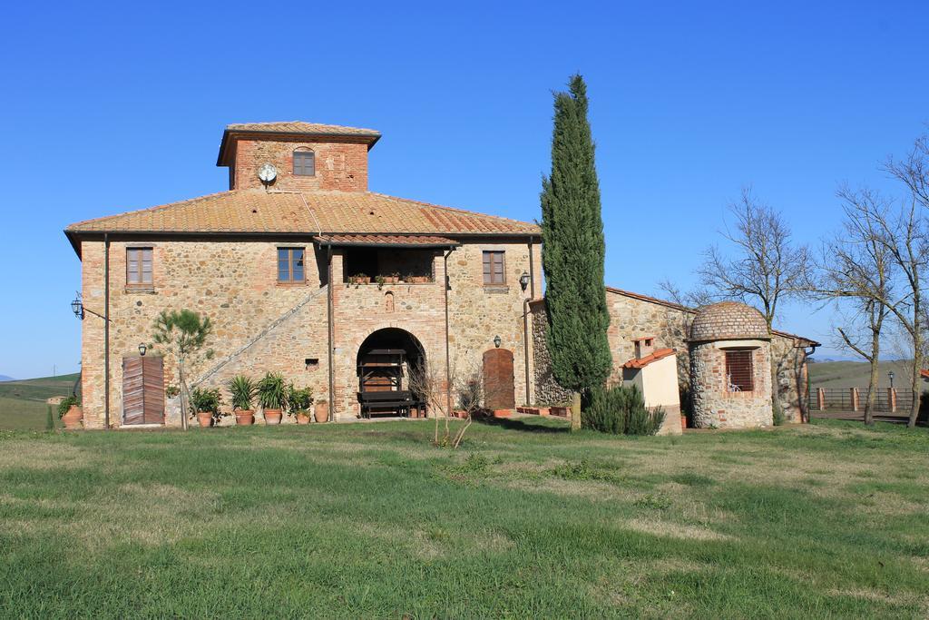 Agriturismo Ragoncino Lajatico Ngoại thất bức ảnh